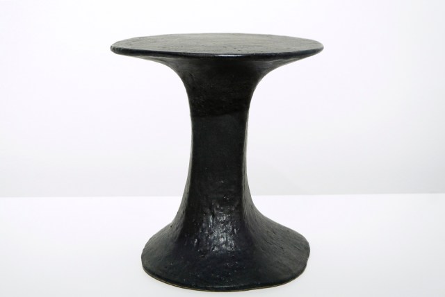 BLACK STONEWARE SIDE TABLE CR